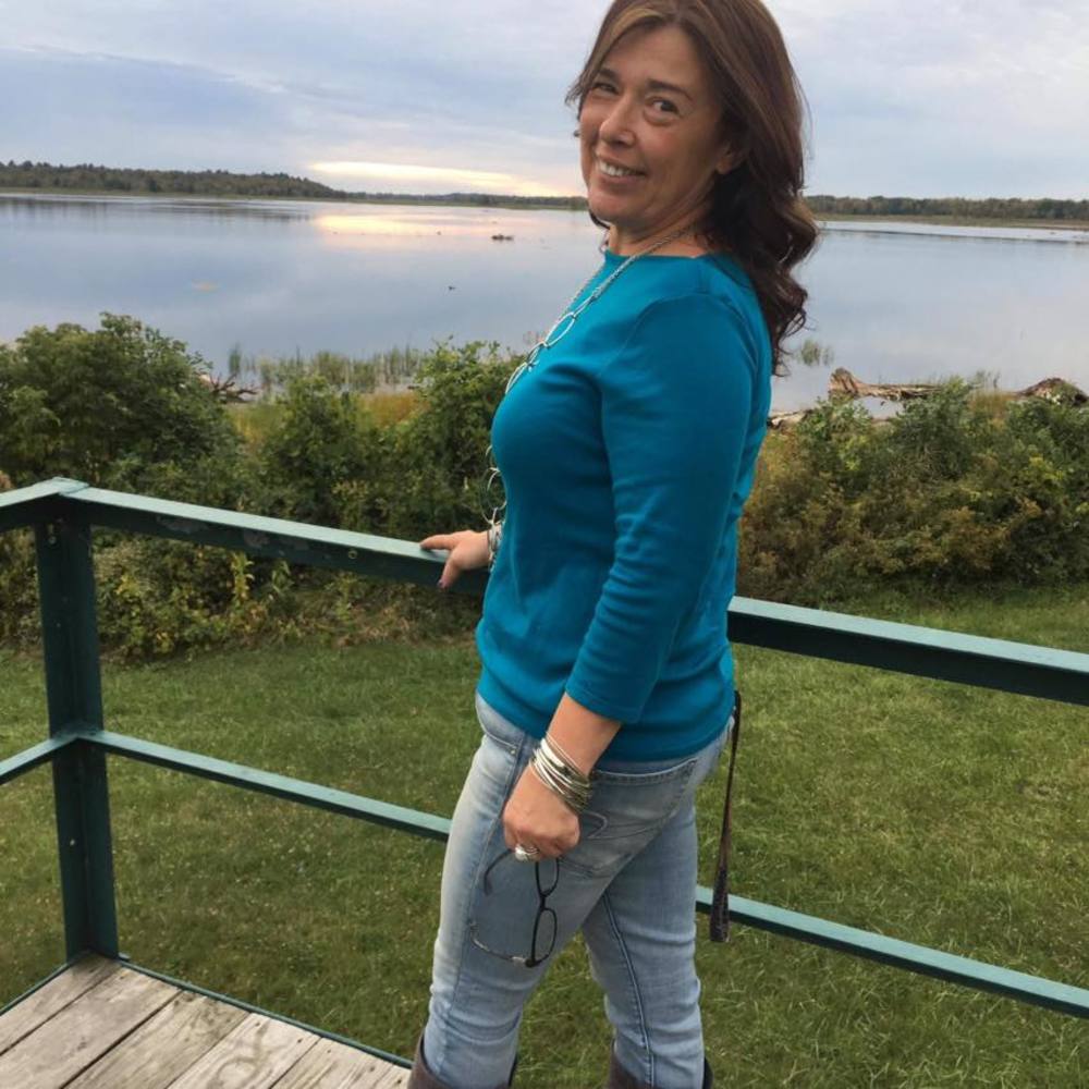 Meet your Posher, Lori